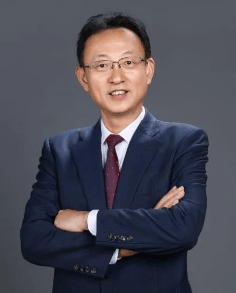 大资本 步长制药董事长赵涛接受媒体采访，谈《民营经济促进法》实施：敢闯敢投的底气更足了